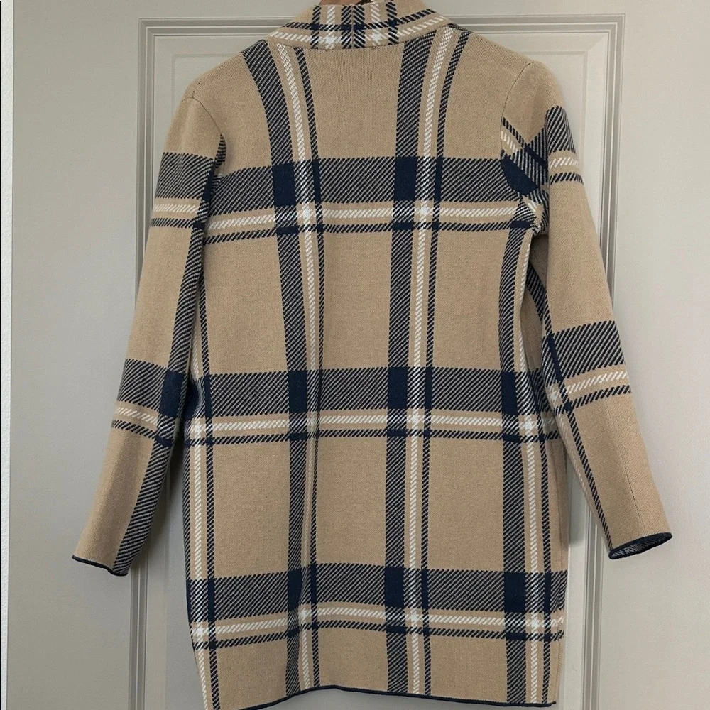Ann Taylor Beige and Black Plaid Blazer - Picture 14 of 14